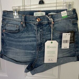 NWT RE generation Mom Short junior girl size 9